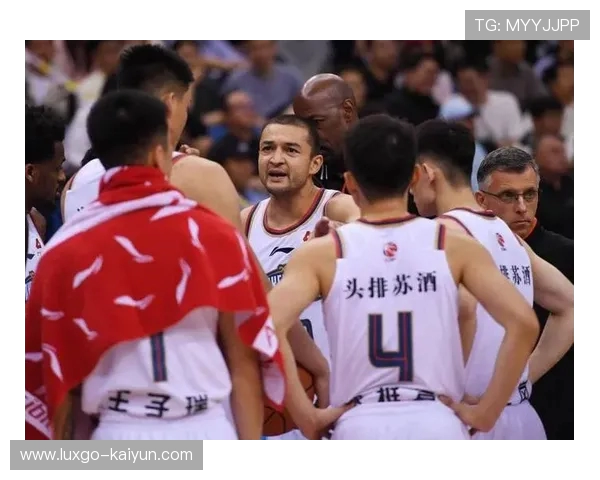 CBA还能众筹换帅? CBA还能众筹换帅?
